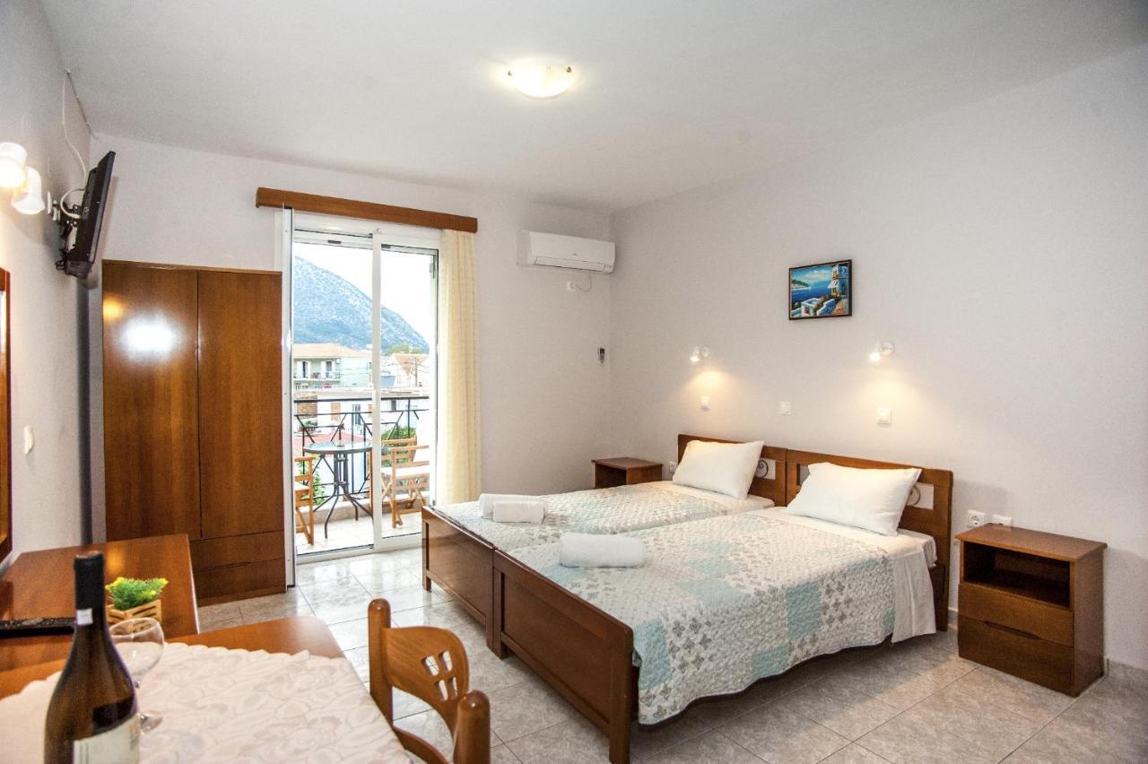 Captain Georgio Apartments Poros  Exterior photo